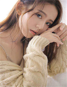 美女脱一净二静视频